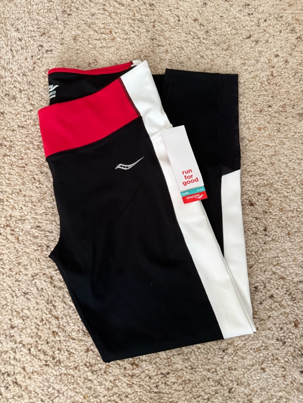 Saucony Black, White & Red Wonens' Athletic 7/8 Leggings